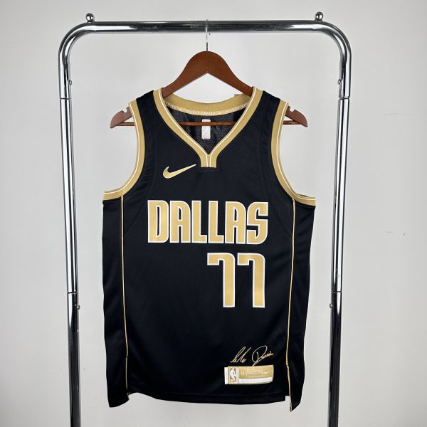 Camiseta Dallas Mavericks Negra